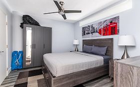 Amazing 2Br 2Ba Newly Reno Beachfront Apt W/Beach View