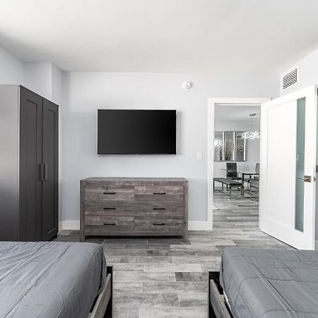 Amazing 2Br 2Ba Newly Reno Beachfront Apt W/Beach View Hollywood Exterior photo