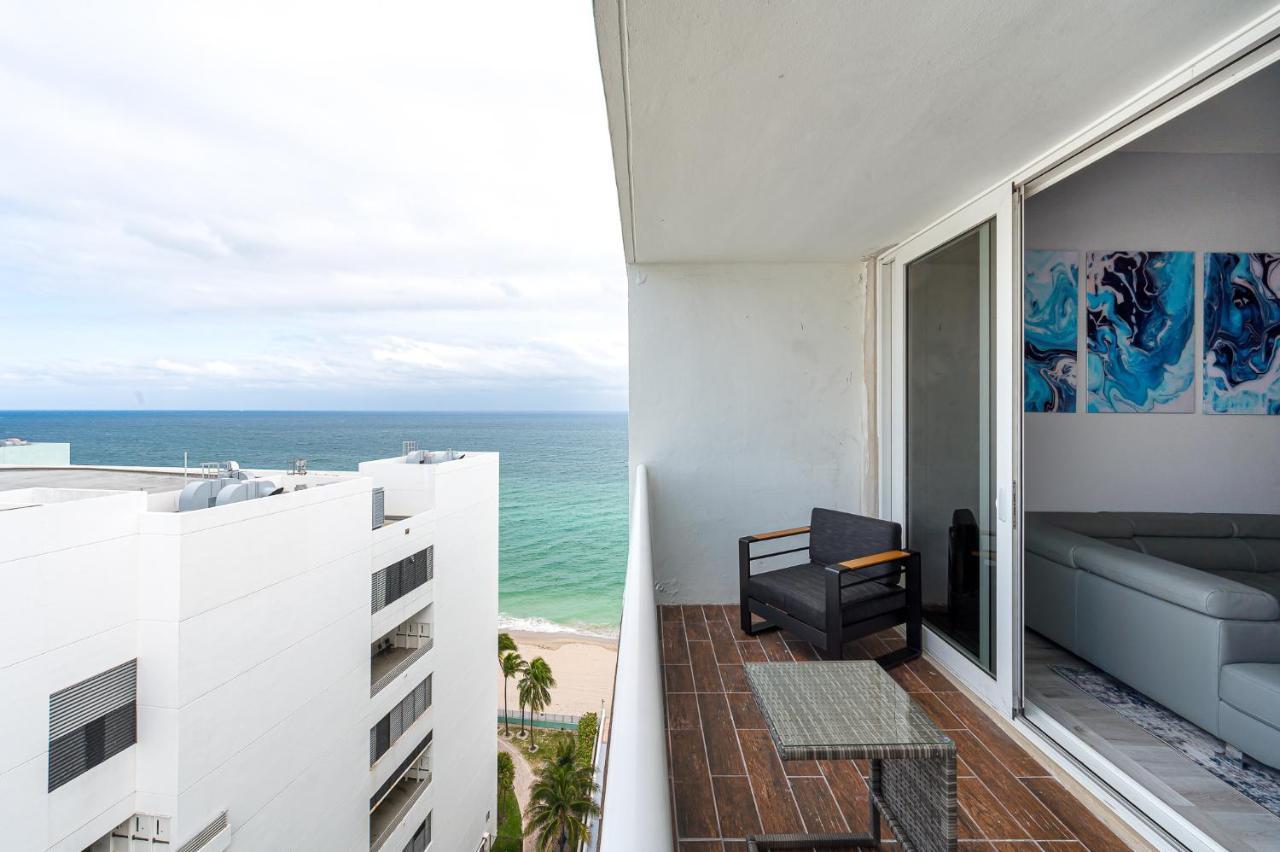 Amazing 2Br 2Ba Newly Reno Beachfront Apt W/Beach View Hollywood Exterior photo