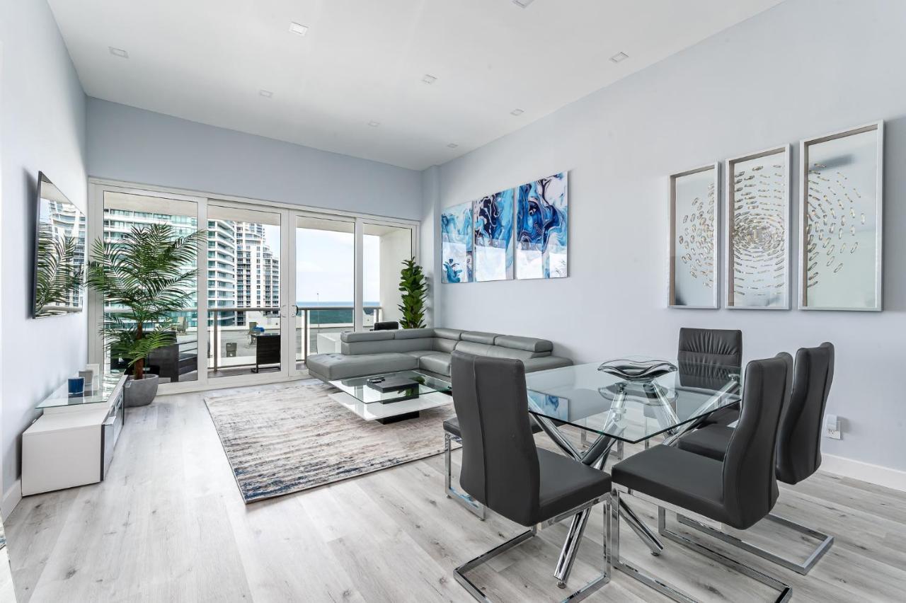 Amazing 2Br 2Ba Newly Reno Beachfront Apt W/Beach View Hollywood Exterior photo