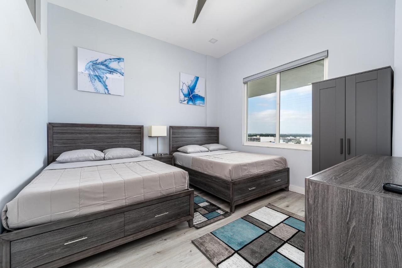 Amazing 2Br 2Ba Newly Reno Beachfront Apt W/Beach View Hollywood Exterior photo