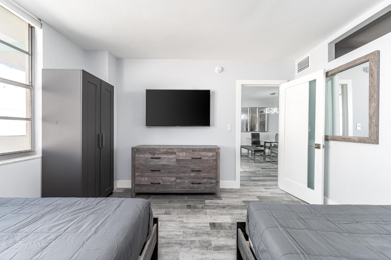 Amazing 2Br 2Ba Newly Reno Beachfront Apt W/Beach View Hollywood Exterior photo